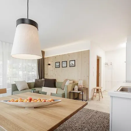 Am Sonnenhügel Apartment